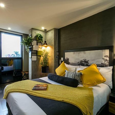 Epic Boutique Hotel メデジン エクステリア 写真