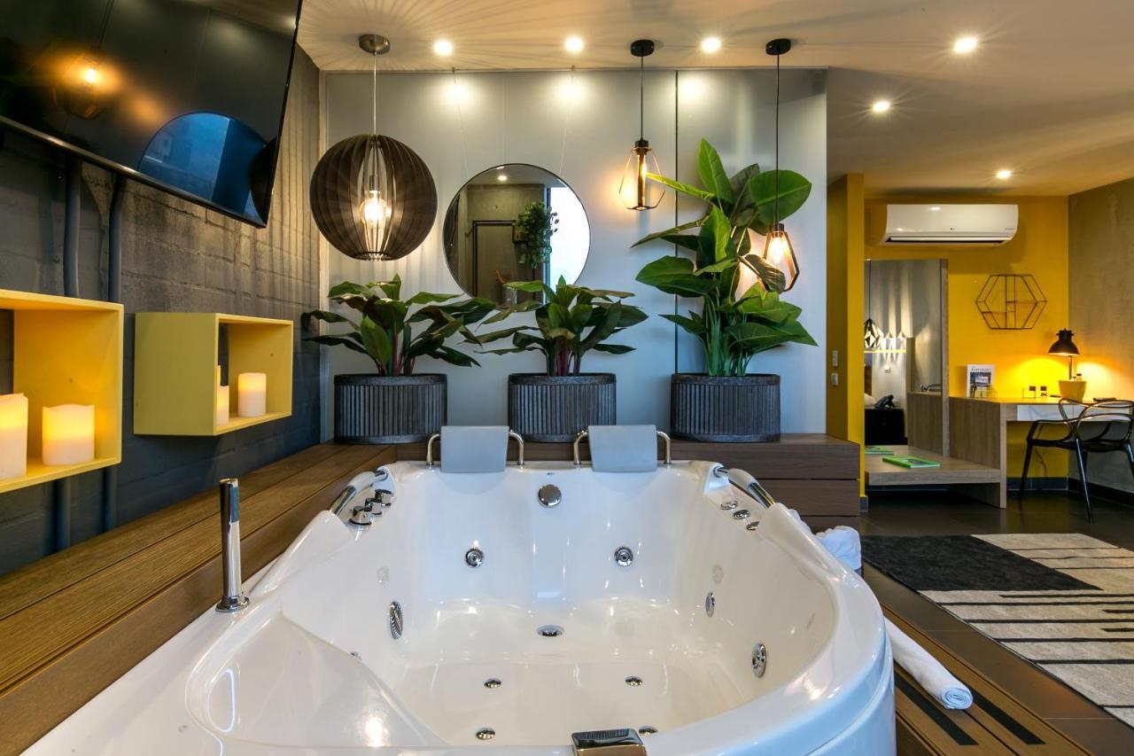 Epic Boutique Hotel メデジン エクステリア 写真