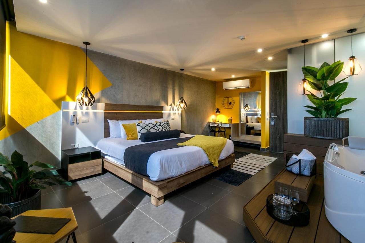 Epic Boutique Hotel メデジン エクステリア 写真