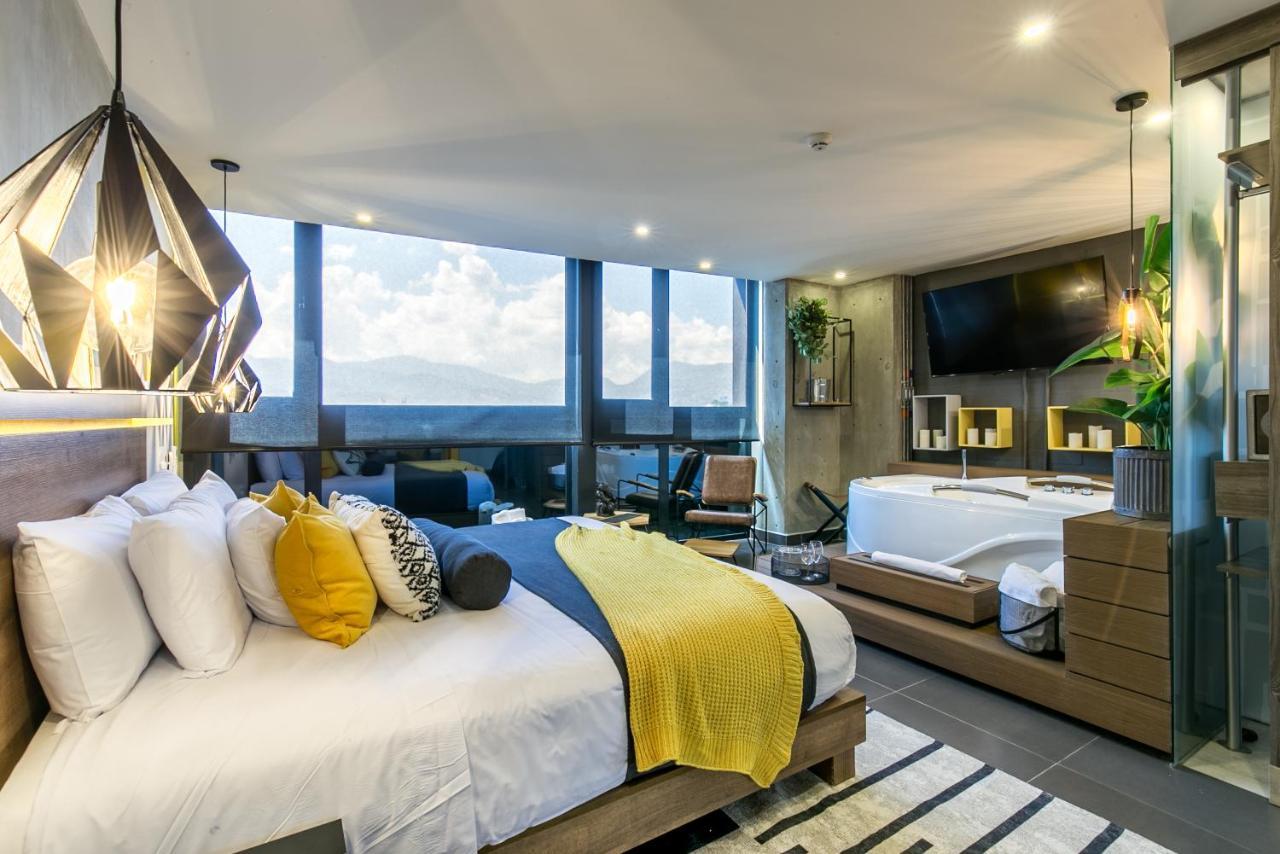 Epic Boutique Hotel メデジン エクステリア 写真