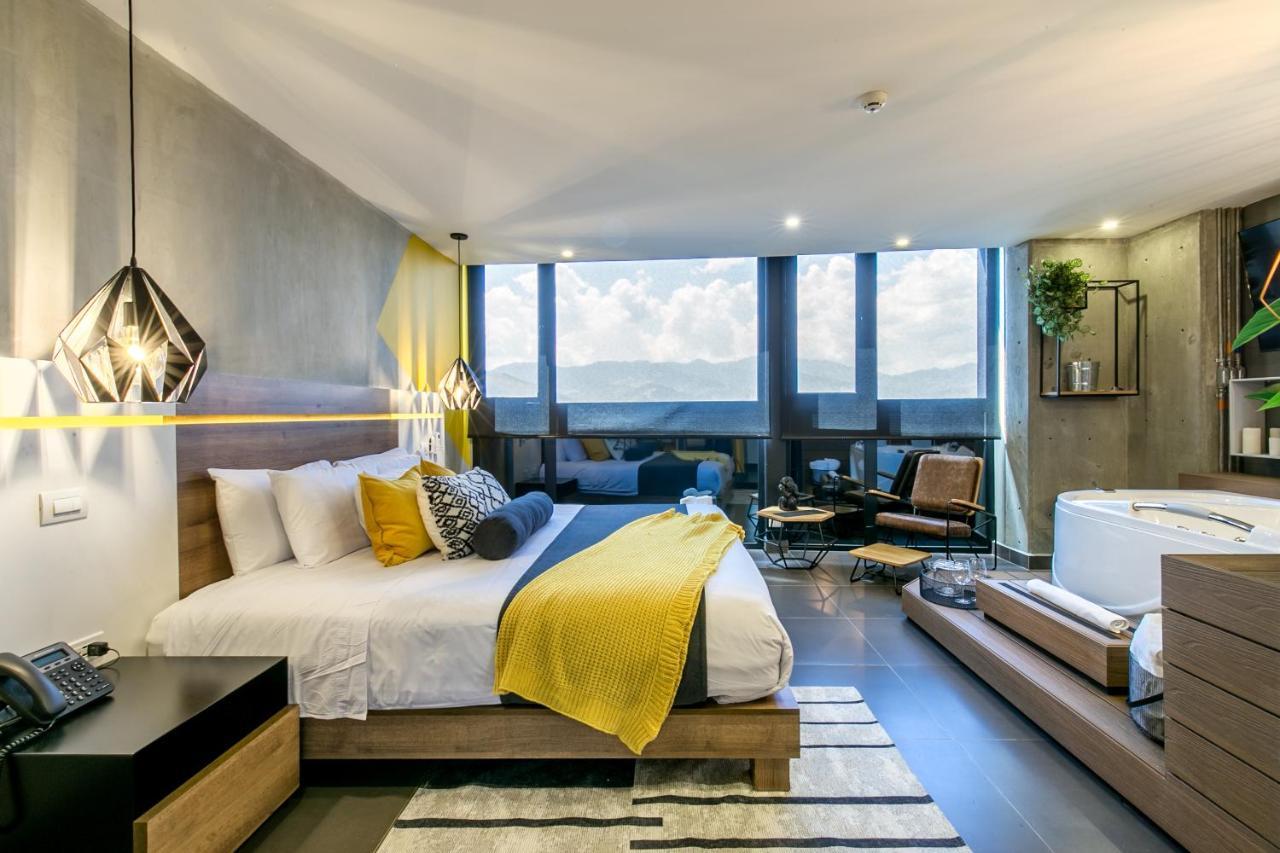 Epic Boutique Hotel メデジン エクステリア 写真